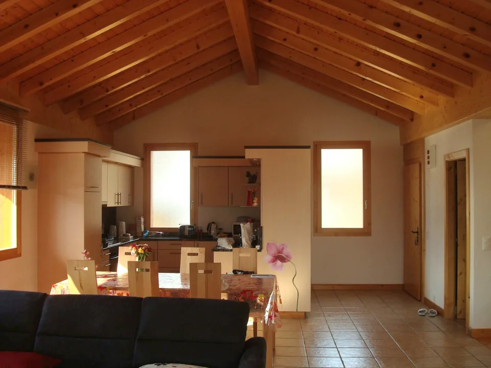 Charming 4-room apartment in Grimisuat – available immediately