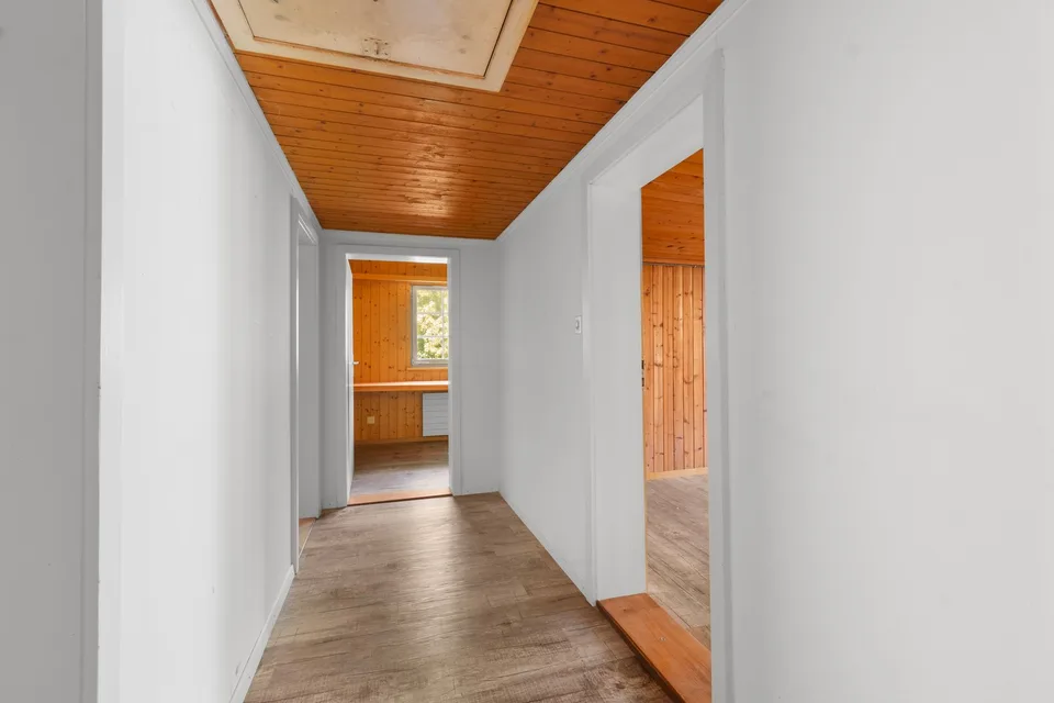 Investir avec une vision d'avenir, maison d'habitation et de commerce avec potentiel de développement