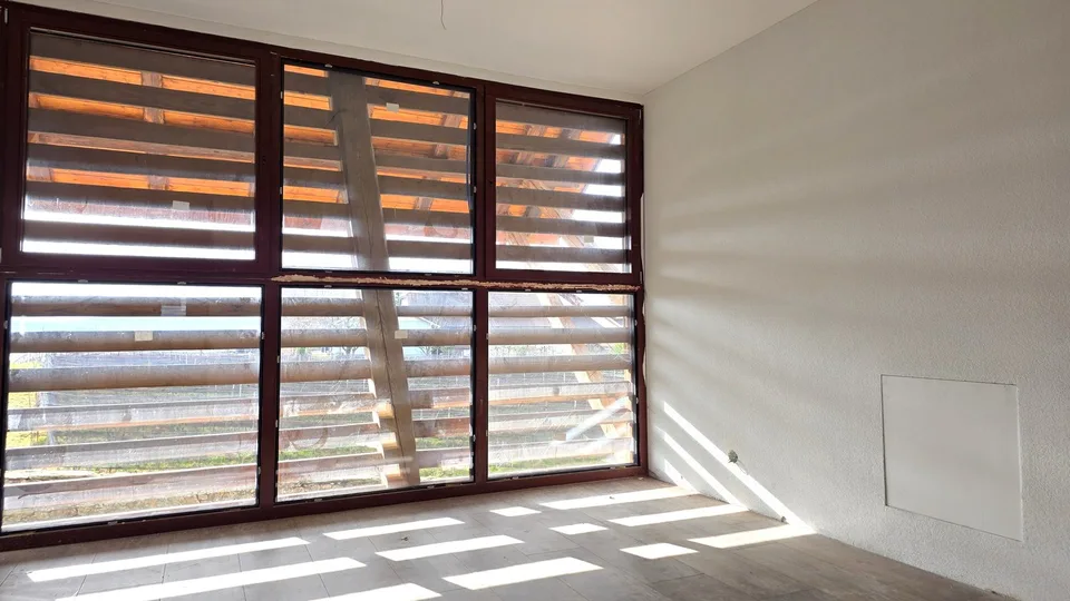 Joli appartement de 2.5 pièces avec grand balcon (Lot 3)