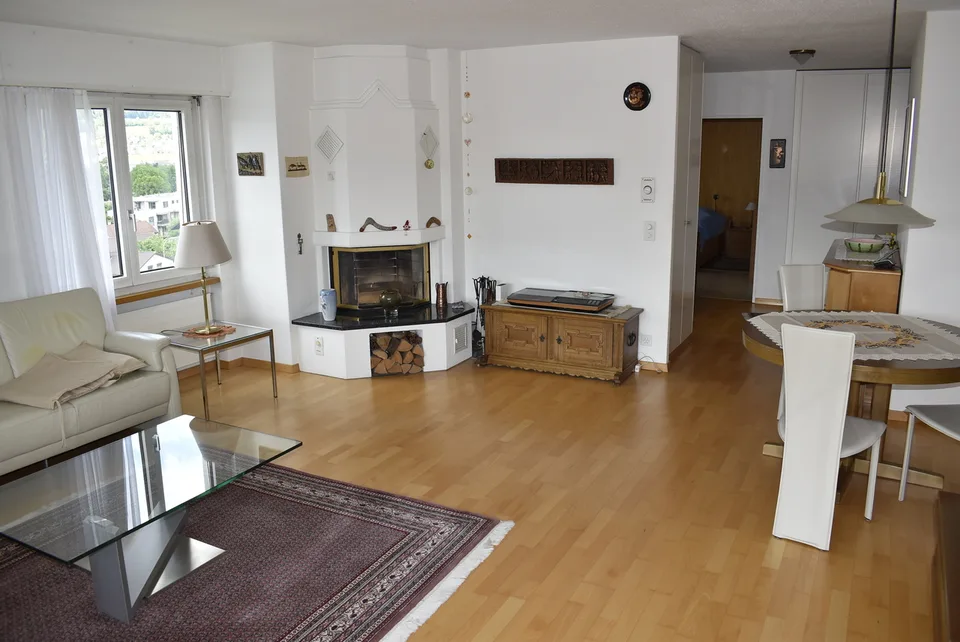 Appartement 4½ pièces très bien entretenu au dernier étage