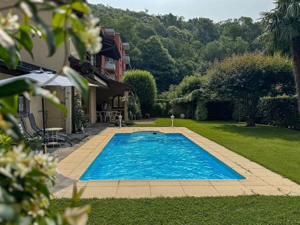 Haus mit Pool in Lamone