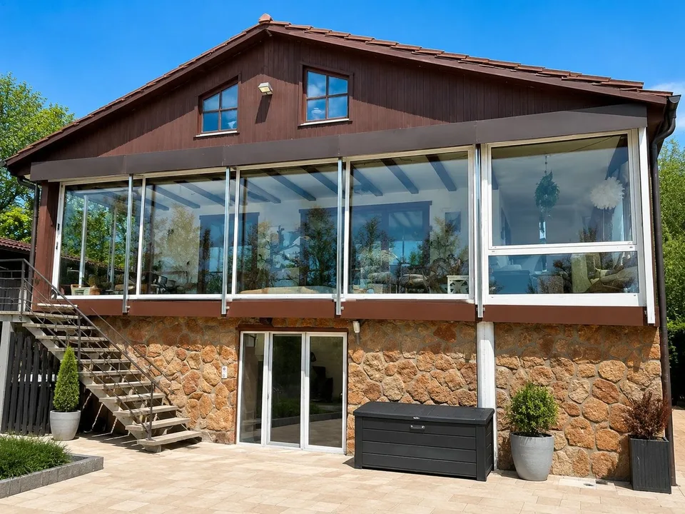 6.5-Zimmer-Chalet mit Seeblick in Chevroux kaufen - 2 Wohneinheiten