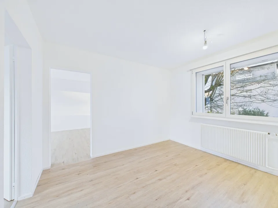 Attraktive 4.5-Zimmer-Wohnung mit Waschturm & Parkplatz