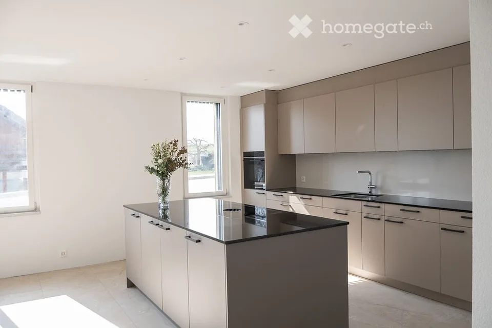 Modern 4.5-room apartment in a quiet location in Illnau