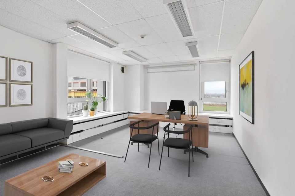Bright 242m2 Offices Near the Airport and the Place des Nations