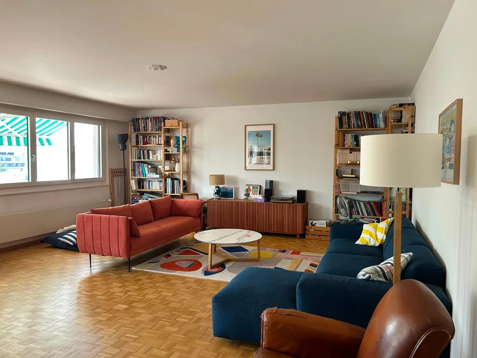 Prächtige 7-Zimmer-Dachwohnung mit Seeblick