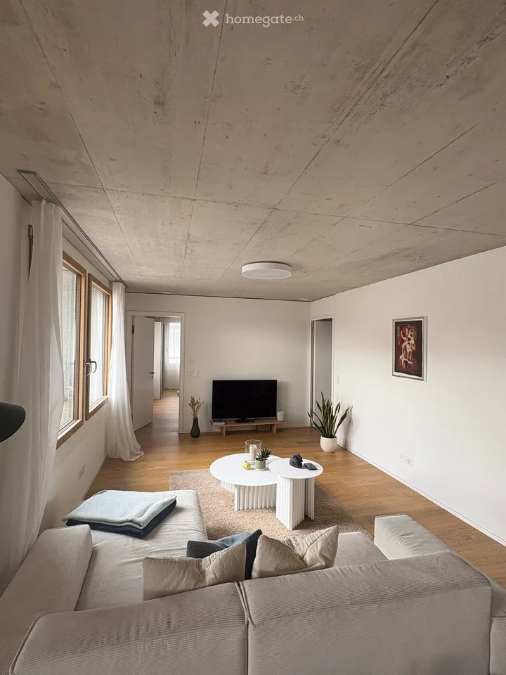 Moderne 2.5-Zimmer-Neubauwohnung an der Segnesstrasse in Zürich-Altstetten