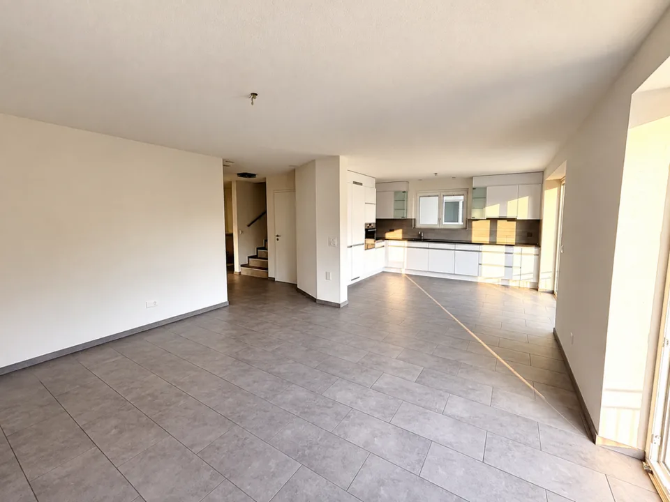 Tavannes, magnifique duplex de 5.5 pièces au 1er/2ème avec balcon