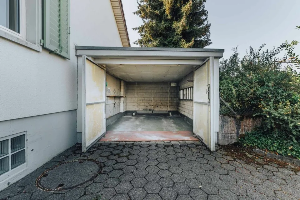 6-Zimmer-Einfamilienhaus mit Garten und vielseitigem Gestaltungspotenzial