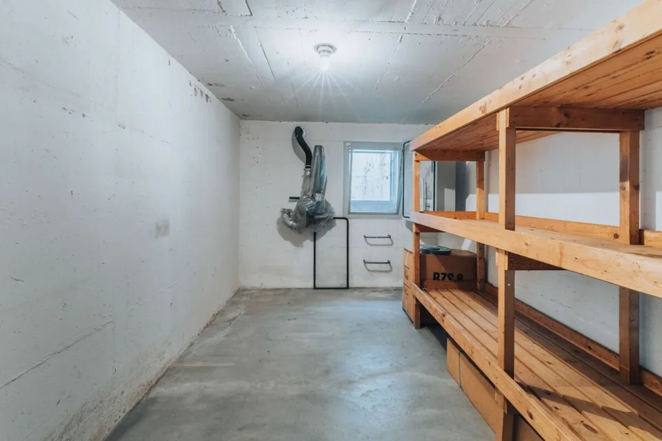 6-Zimmer-Einfamilienhaus mit Garten und vielseitigem Gestaltungspotenzial