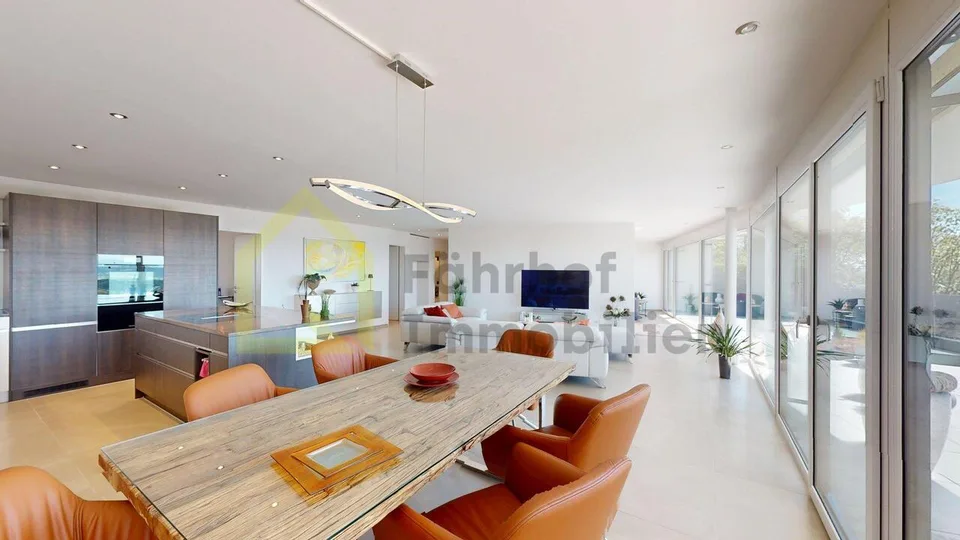 Exklusive Attikawohnung mit atemberaubender Panoramasicht