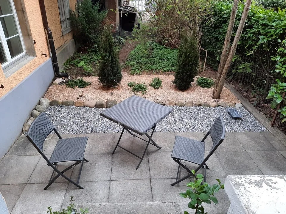 Attractive office or retail space for rent in the center of Bümpliz