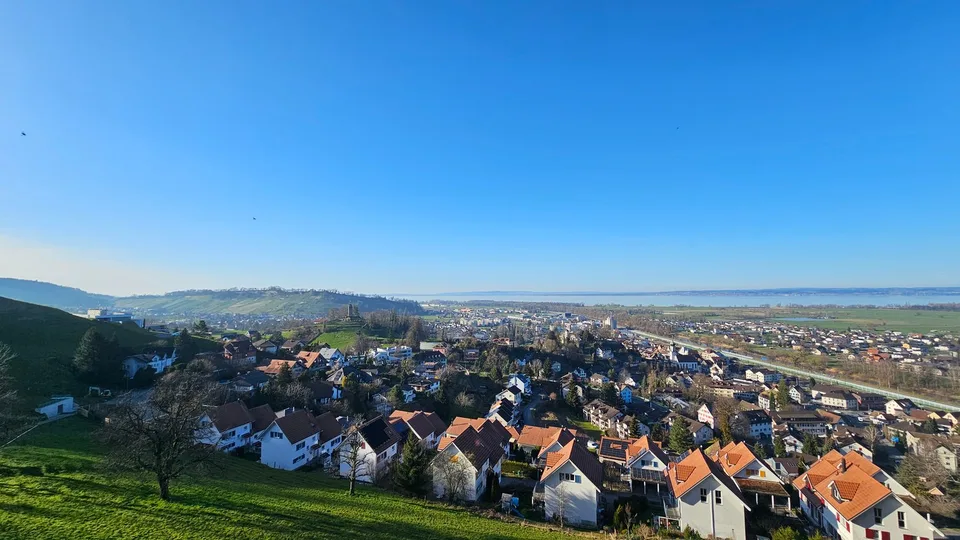 Appartamento 3.5 locali 1° piano est con vista lago e terrazza