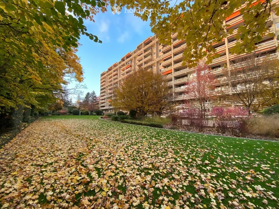 Lumineux 5 pièces avec balcon en plein cœur des organisations internationales, vue sur jardin