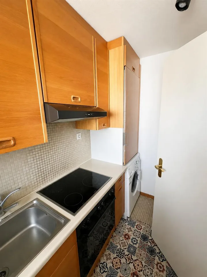 Appartement 2 pièces lumineux dans un emplacement attractif à Zurich-Friesenberg