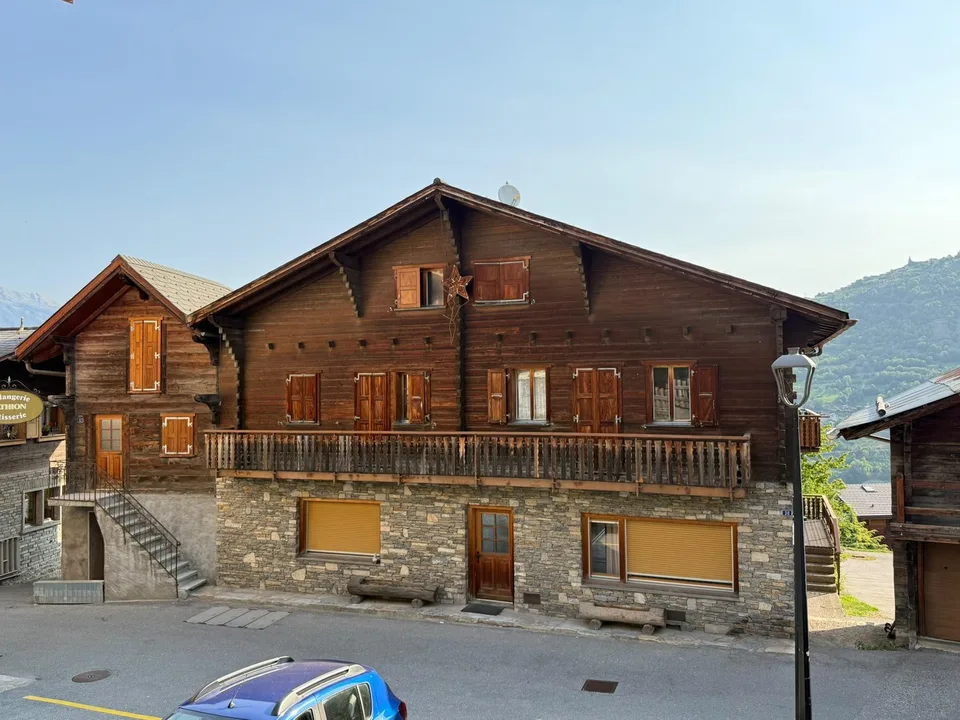 2 Immeubles d'habitation - Projet idéal pour investisseur/promoteur