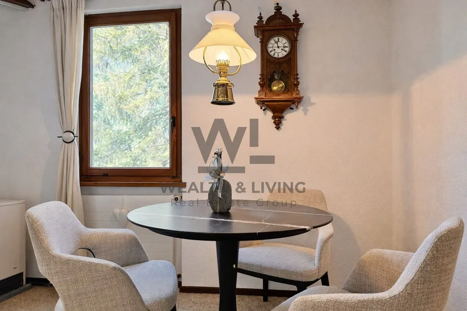 Chalet con terreno edificabile di 1387 m² e garage