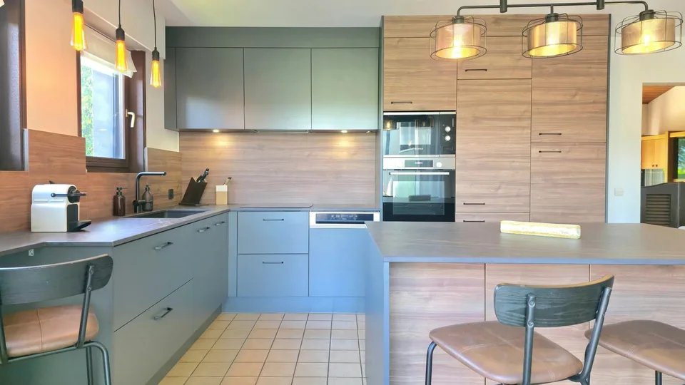 Einladendes Architektenhaus T8 in Armoy