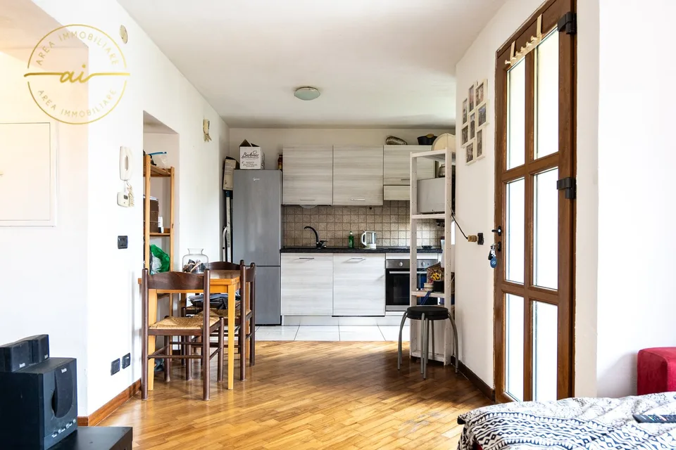 Maison multifamiliale avec 3 appartements à vendre, idéale également comme investissement