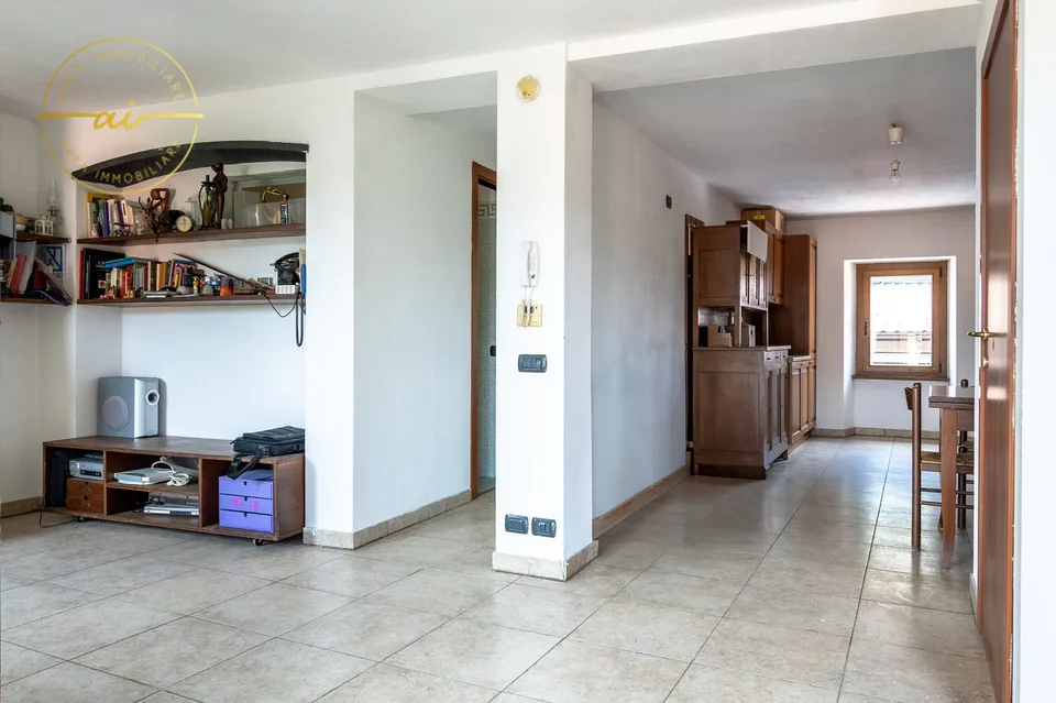 Maison multifamiliale avec 3 appartements à vendre, idéale également comme investissement