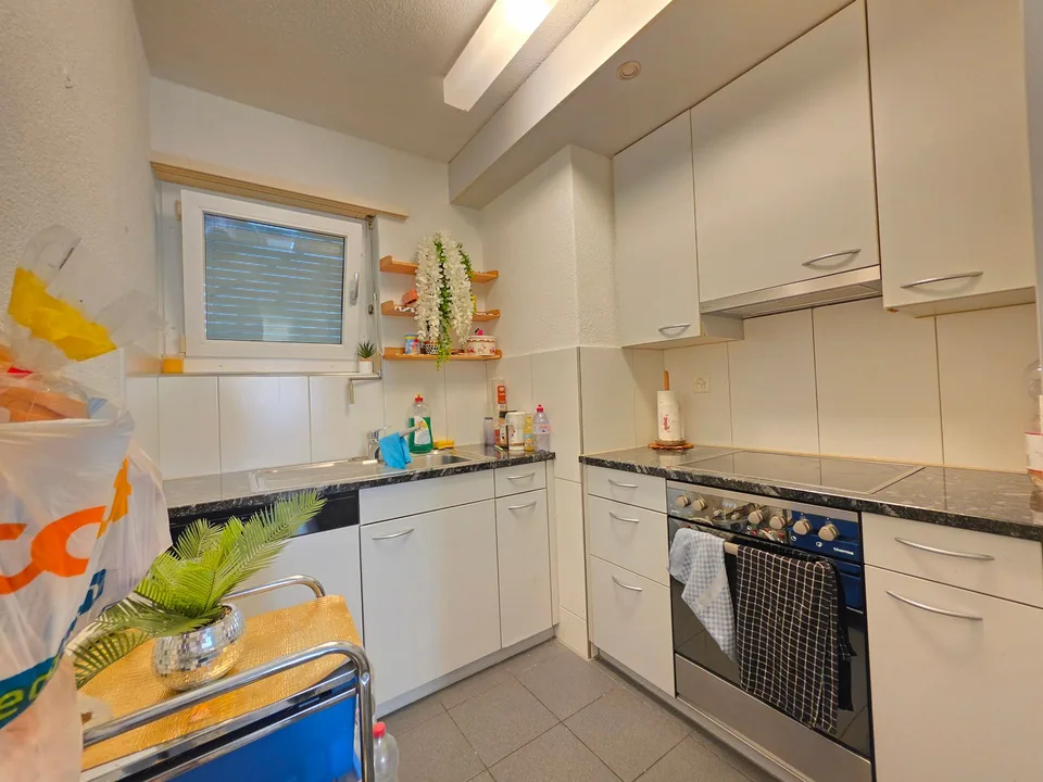 Delizioso appartamento 3 locali con balcone ad Aarburg!