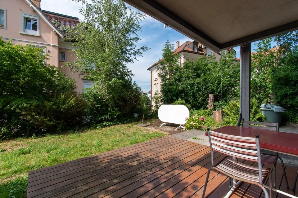 Appartamento arredato di 1,5 locali con terrazza in una posizione preferita