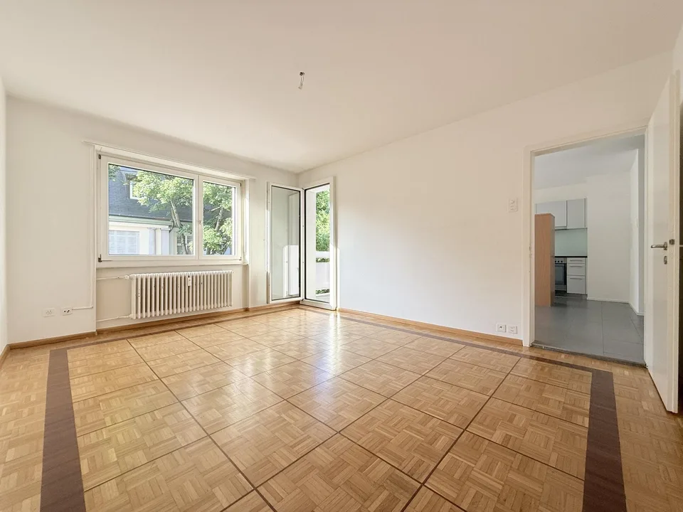 Gemütliche Seitenstrasse Nähe Spalentor