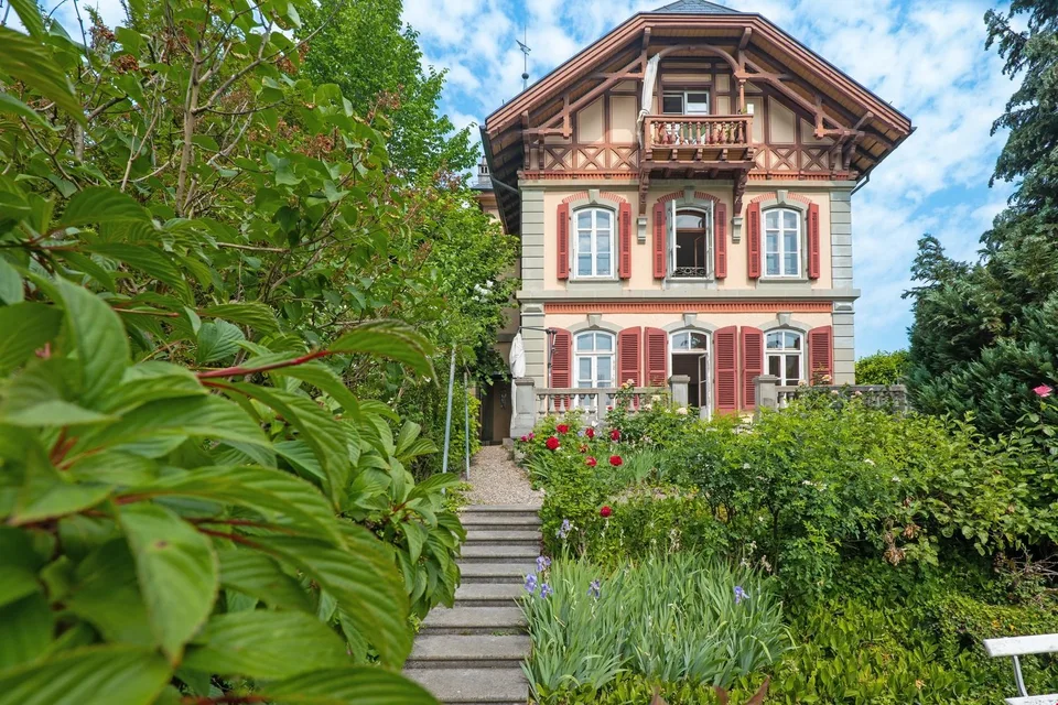 Wohn(t)raum mit grossem Garten!