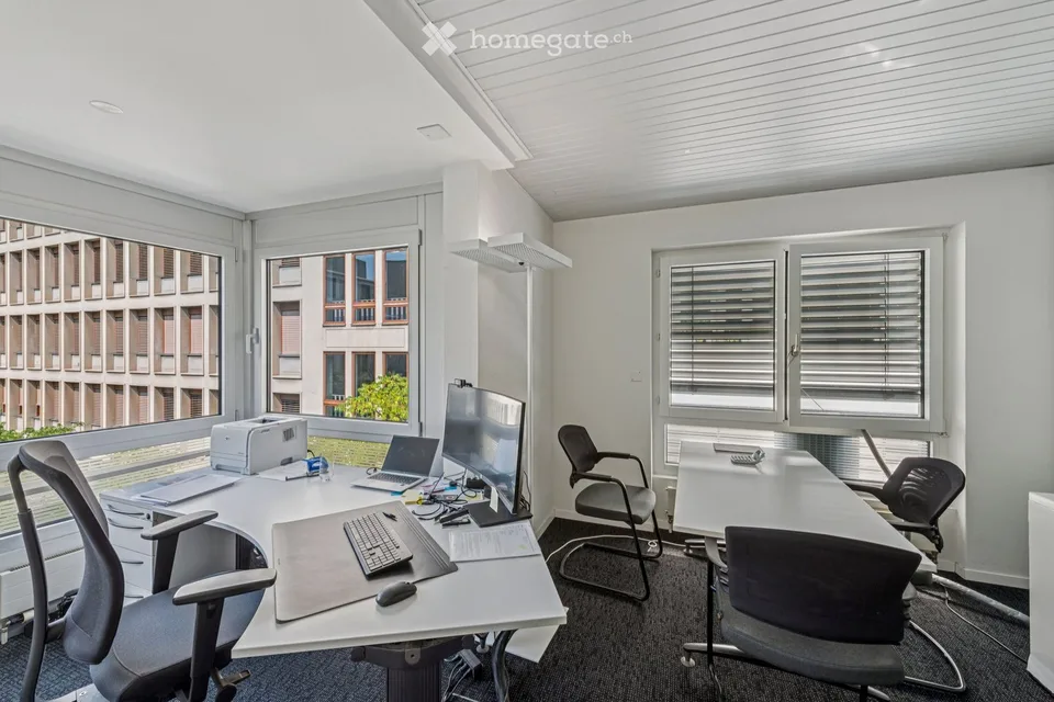Bright office spaces for rent in an excellent location, 50 m² to 311 m²