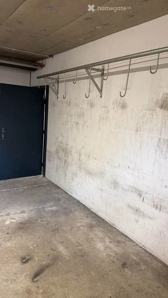 Dépôt/Atelier à Avully
