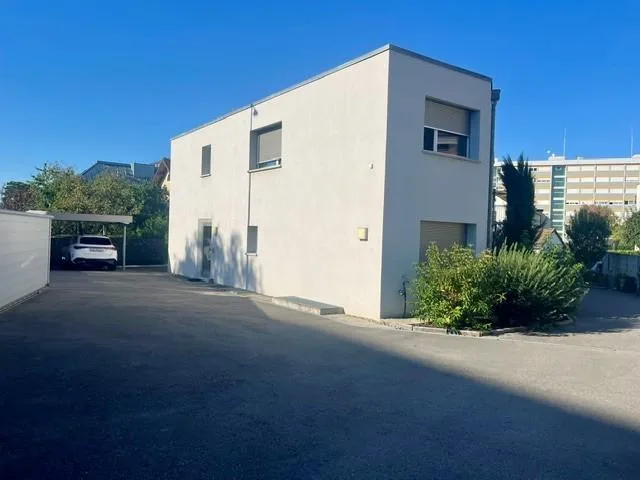 Bel appartement de 3.5 pièces au rez avec terrasse