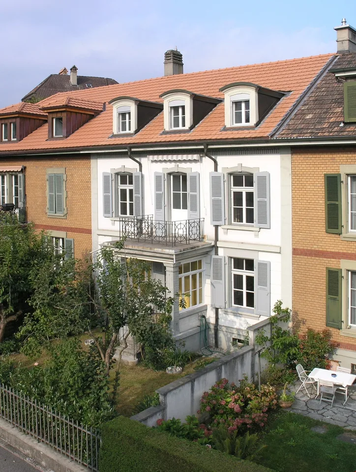 Ruhige Wohnung mit Balkon