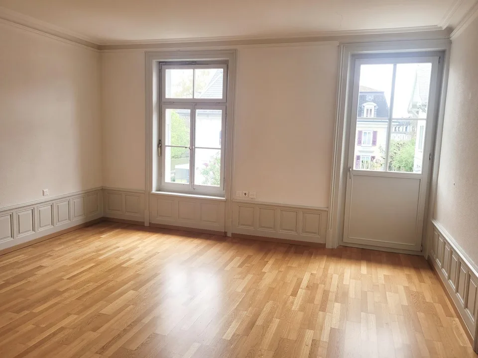 Ruhige Wohnung mit Balkon