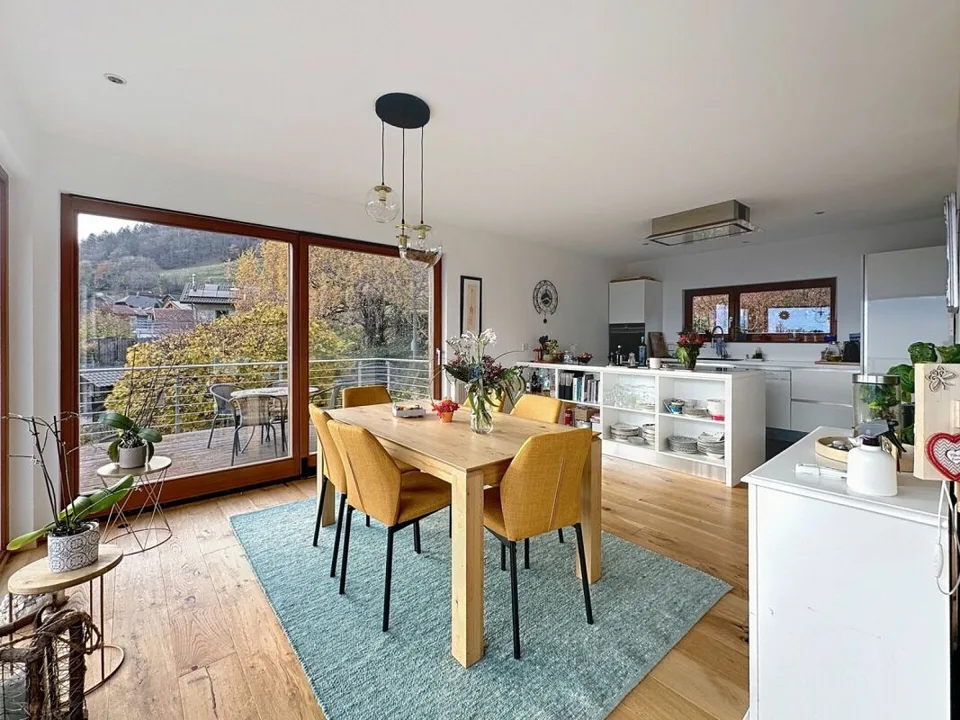 Prachtvolle Architekten-Villa mit spektakulärer Panoramablick auf die Ebene und die Dents-du-Midi