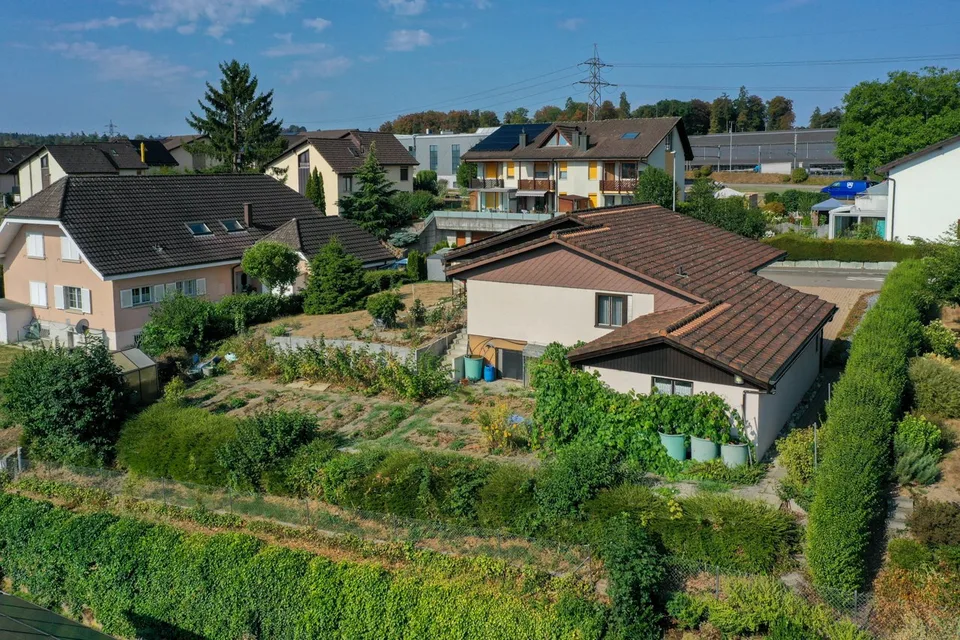 Bauland mit Altliegenschaft an interessanter Lage