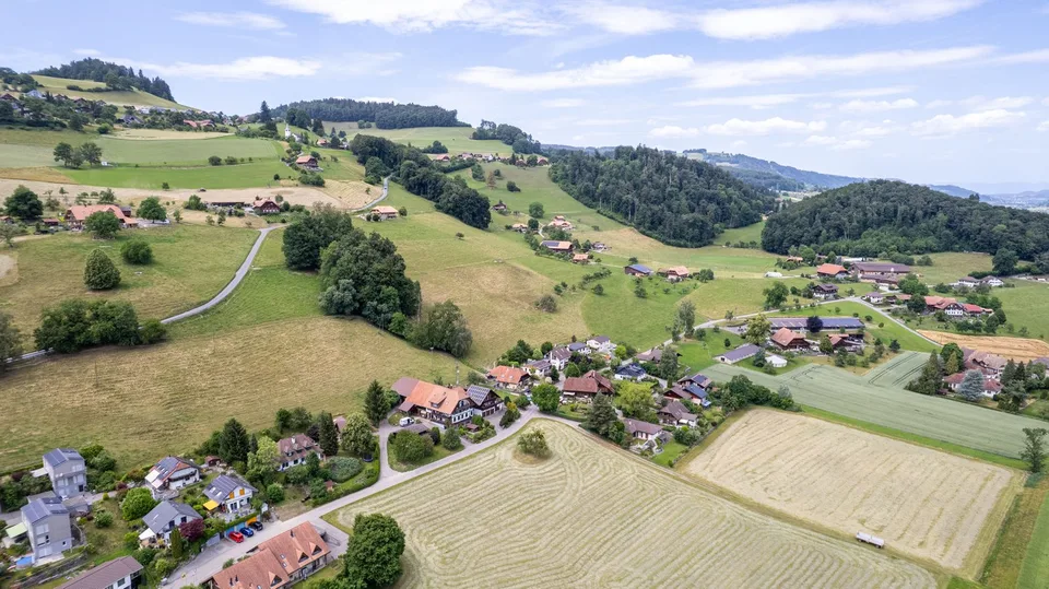 Parcelle de construction de 1'336 m2 avec vue panoramique à Burgistein à vendre