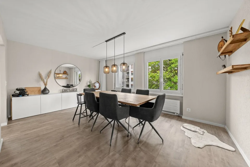 Bellach: 5.5-room terrace house, 200 m² terrace, renovated
