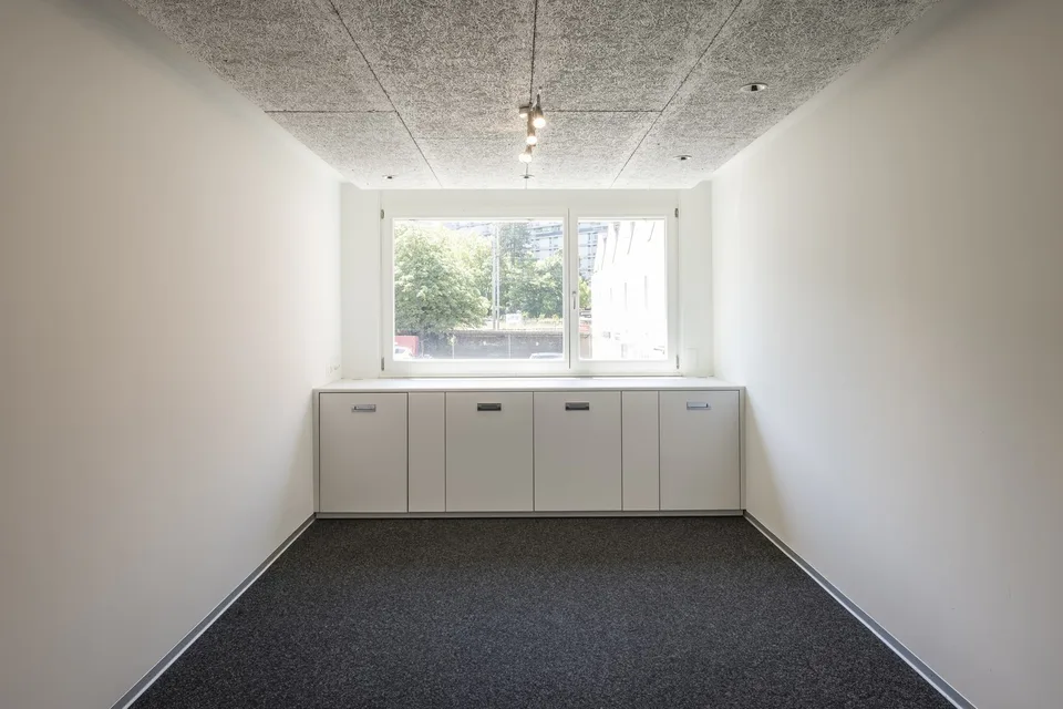 Espace de bureau attractif dans un emplacement central