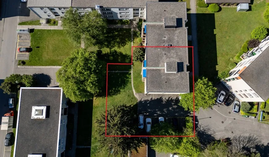 Fully rented multi-family house in a central residential area in Dübendorf