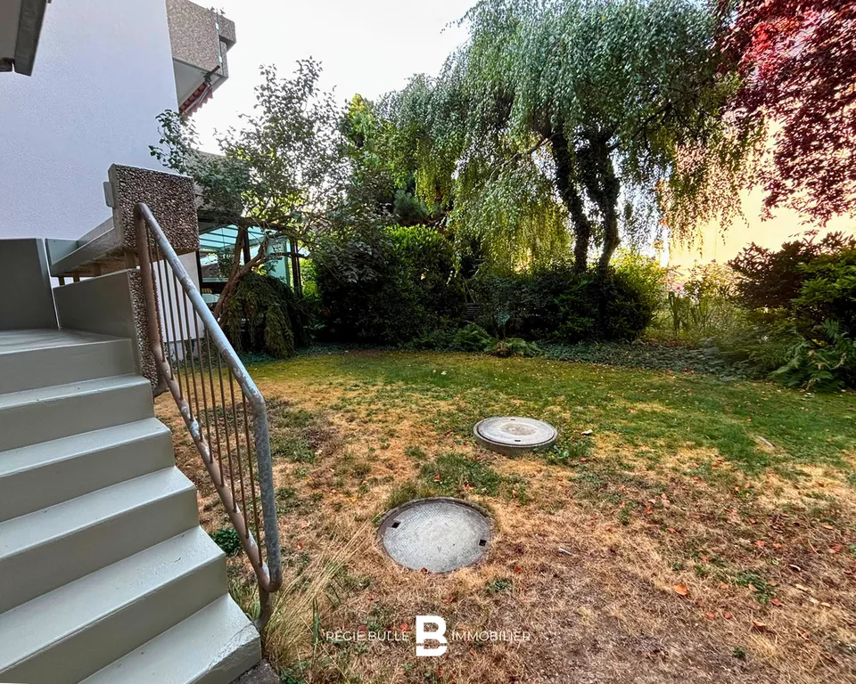 Bel appartement de 4,5 pièces avec jardin privatif