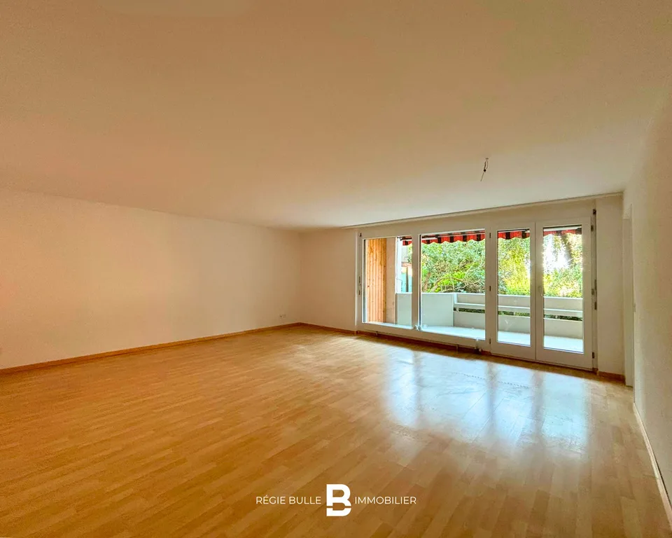 Bel appartement de 4,5 pièces avec jardin privatif