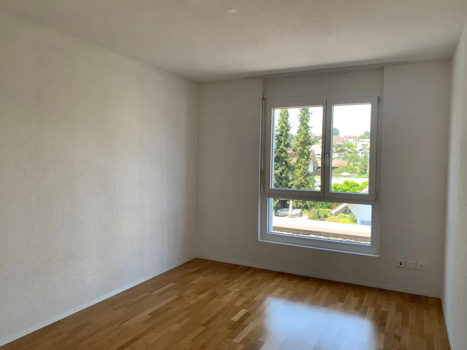 Moderne Attikawohnung mit grosser Terrasse in Bützberg