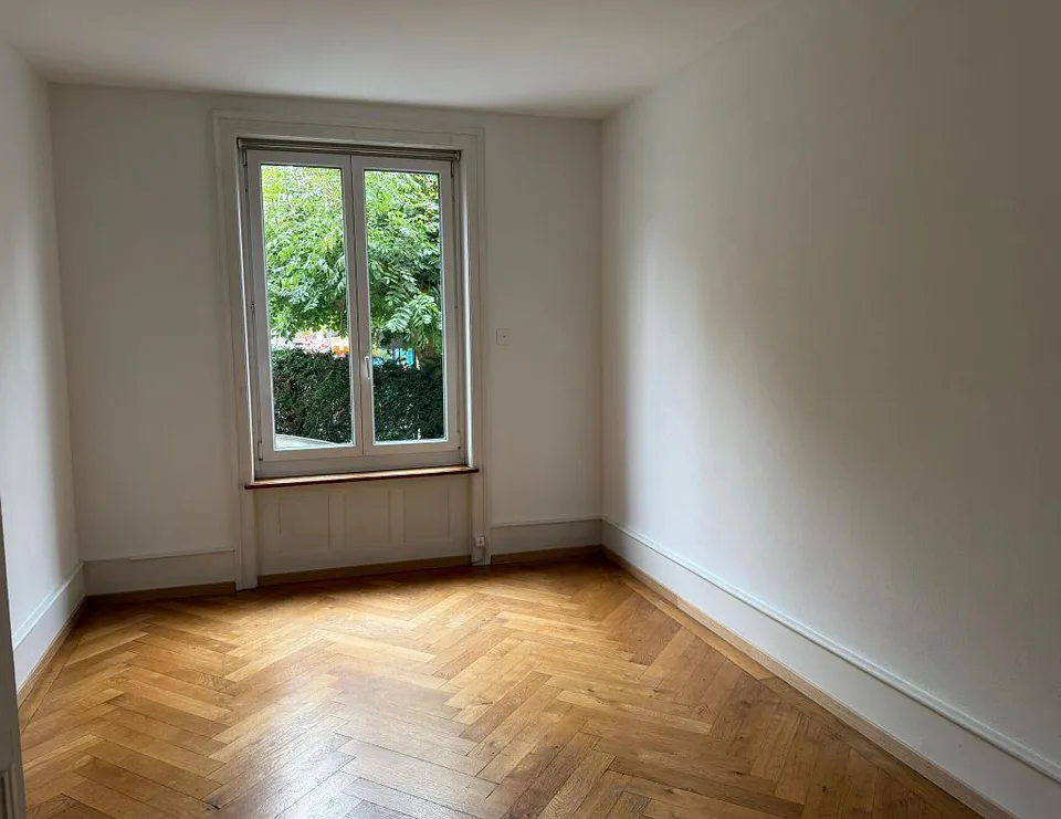 4-Bedroom Apartment, Ground Floor