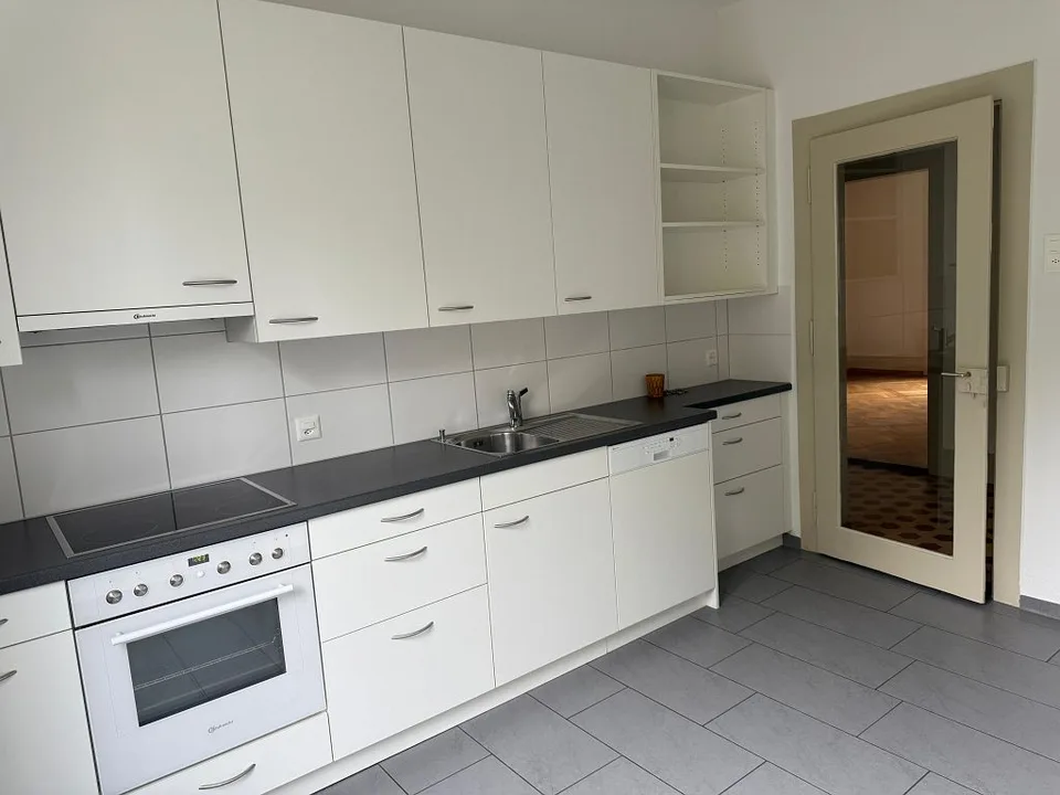 4-Bedroom Apartment, Ground Floor