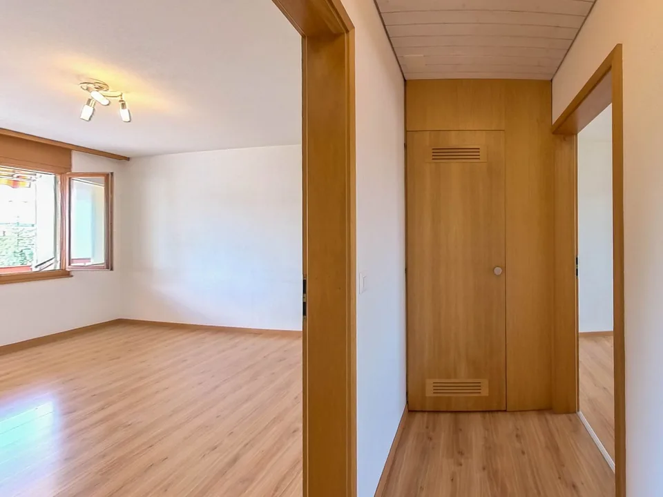Central living in Wohlen: Bright 3½-room apartment with balcony