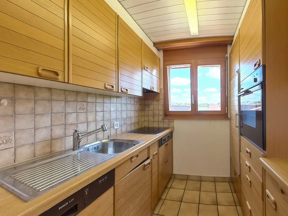 Central living in Wohlen: Bright 3½-room apartment with balcony