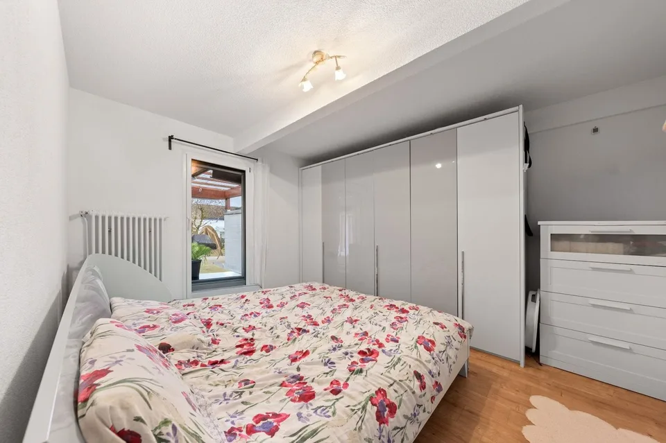 Casa a schiera di stile bungalow di 6,5 locali con giardino a Däniken - vantaggiosa in termini di tasse