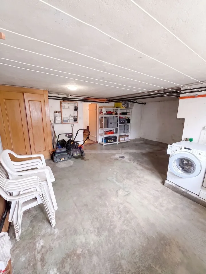Rare in Conthey - Building with two apartments on a 542 m² plot
