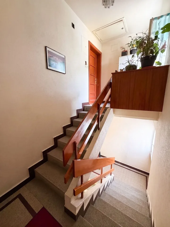 Rare in Conthey - Building with two apartments on a 542 m² plot