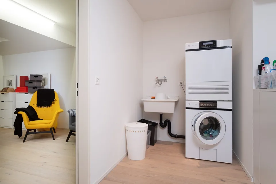 Appartement moderne 2.5 pièces avec certificat Minergie dans un quartier calme à Zurich-Witikon
